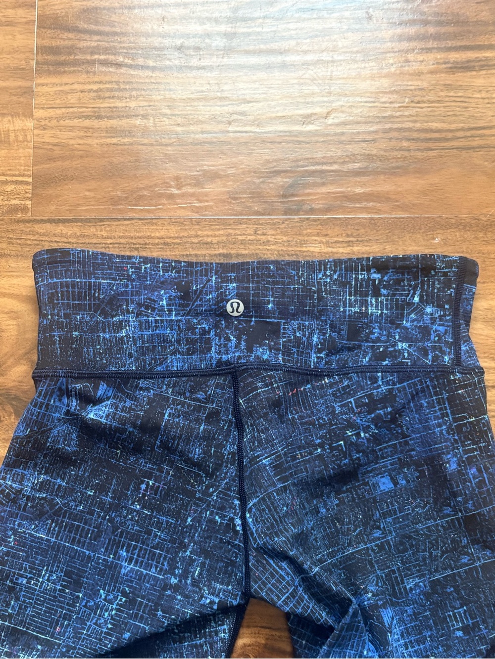 lululemon athletica Men's Navy Blue Patterned Skinny Jeans - Picture 6 of 6